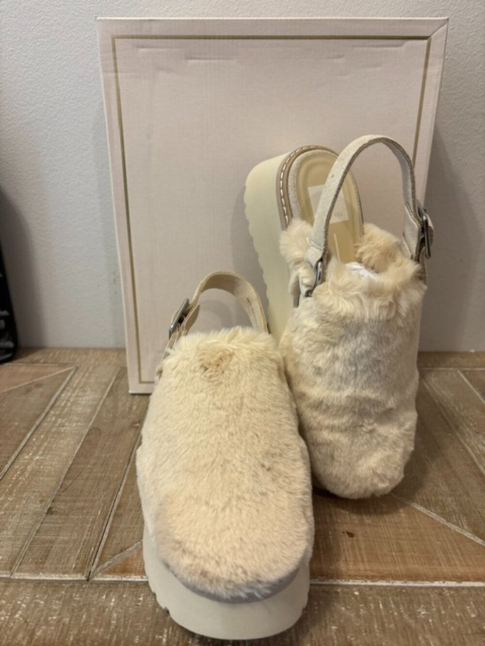 NEW Dolce Vita Lansy Platform Flats – Natural in Sizes 7.5 or 8.5